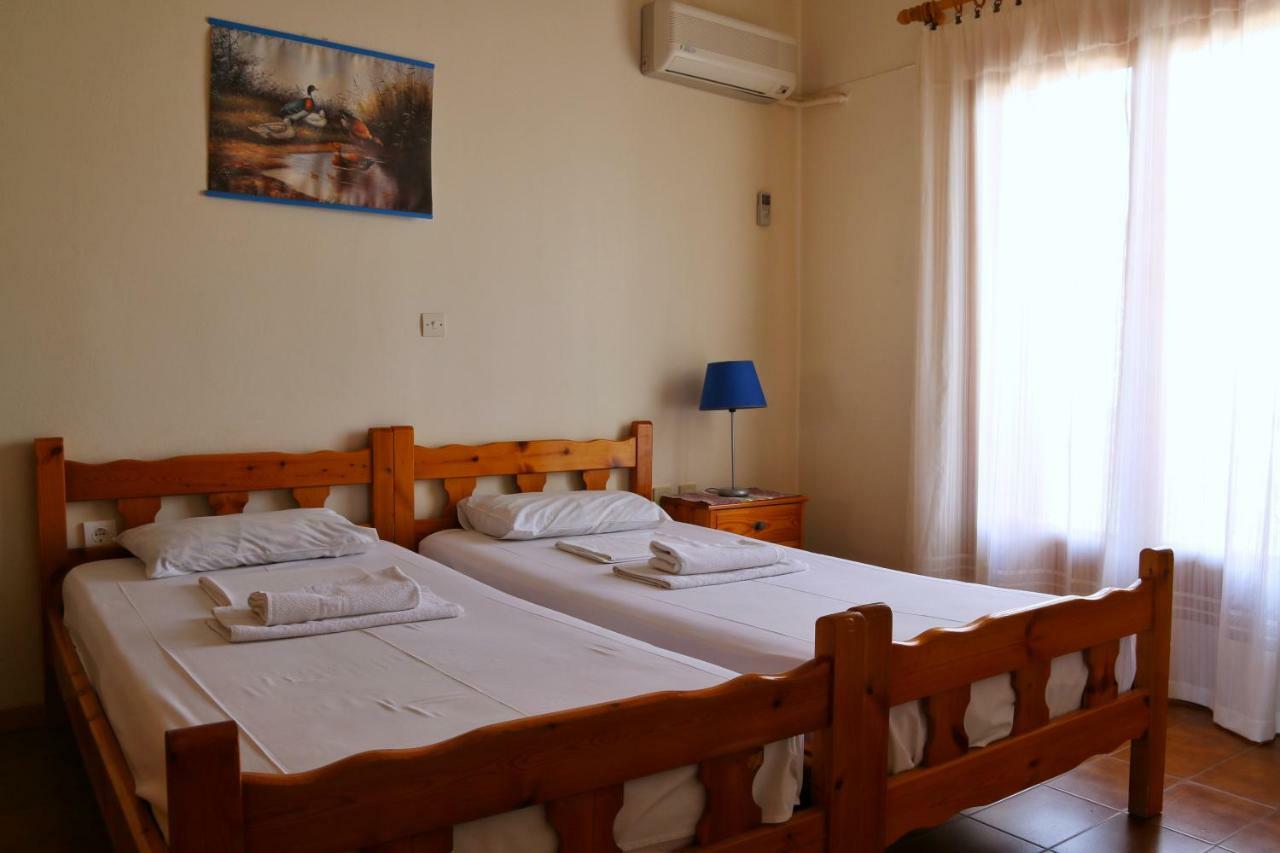 Seaview - Selfcatering Apartment - Helen No 2 Xiropigado Exterior photo